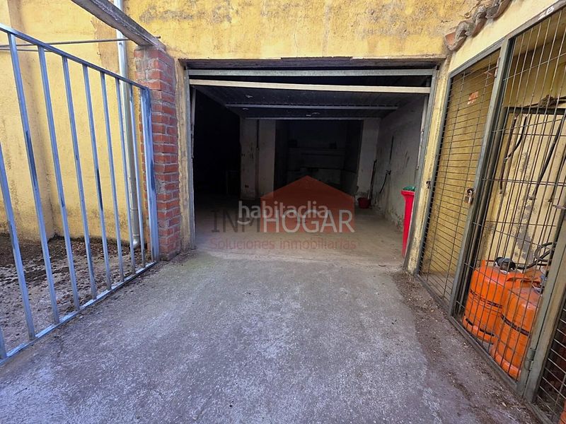 Foto b7ff44e8-7837-4be8-a151-db194268c738. Pis amb calefacció aparcament a San Antonio Ávila
