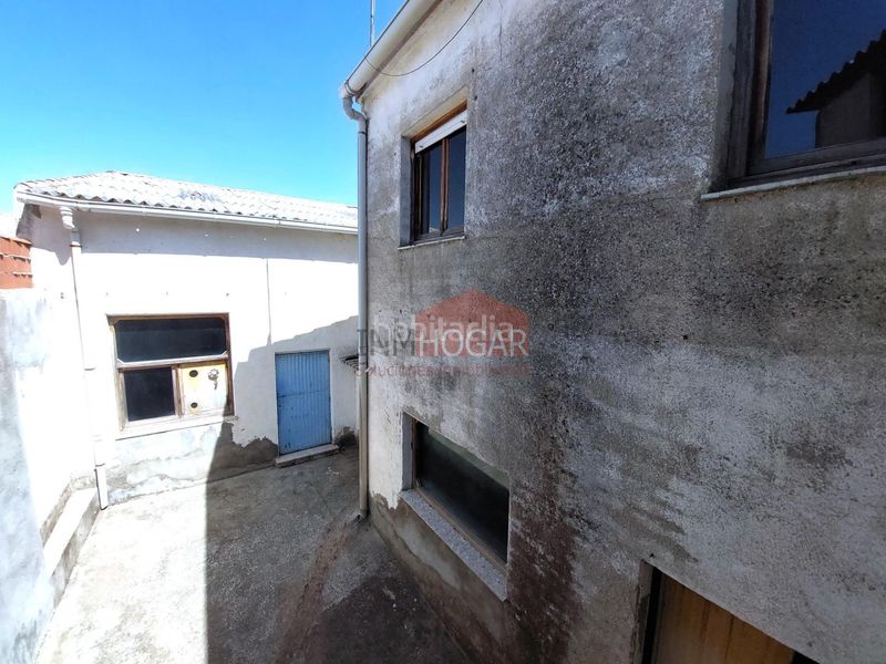 Foto 55d5b34a-d255-45bf-9186-f4865b5b9ba2. Casa amb aparcament a Palacios de Goda