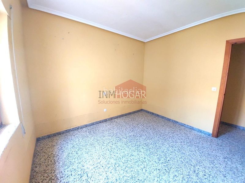 Foto c6b681ed-81fb-41d0-a222-5aae6ced48a7. Casa amb aparcament a Palacios de Goda