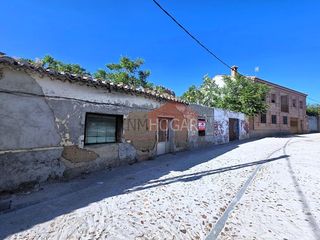 Casa a Madrigal de las Altas Torres. Casa de pueblo para reformar íntegramente en madrigal de las alt