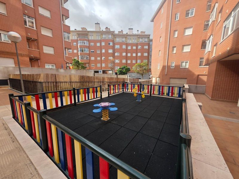 Foto 7edadbe9-2247-4193-a5db-9dc336734cbe. Miete etagenwohnung mit heizung parking pool in Universidad Ávila