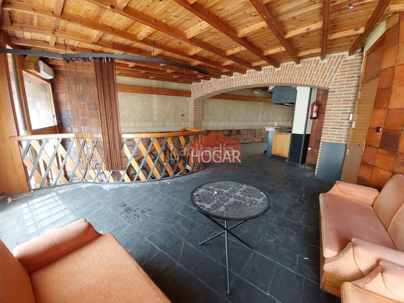 Foto dfd60150-8440-423c-9a49-37db2e511a0d. Local comercial a Arévalo