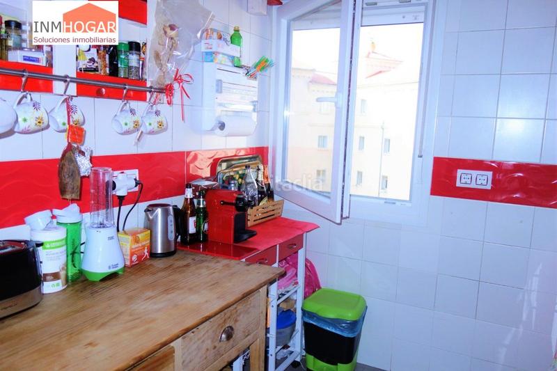 Foto dbdb42e4-16c4-443e-b667-98fc92f84e48. Flat with heating in Centro Ávila