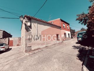 Mas à Santa María del Berrocal. Casa con terreno en venta en santa maría del berrocal ávila