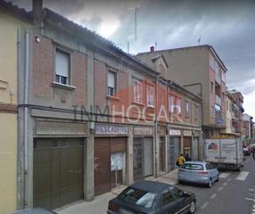 Édifice à San Antonio. Venta de edificio en ávila, zona norte a 5 minutos del centro