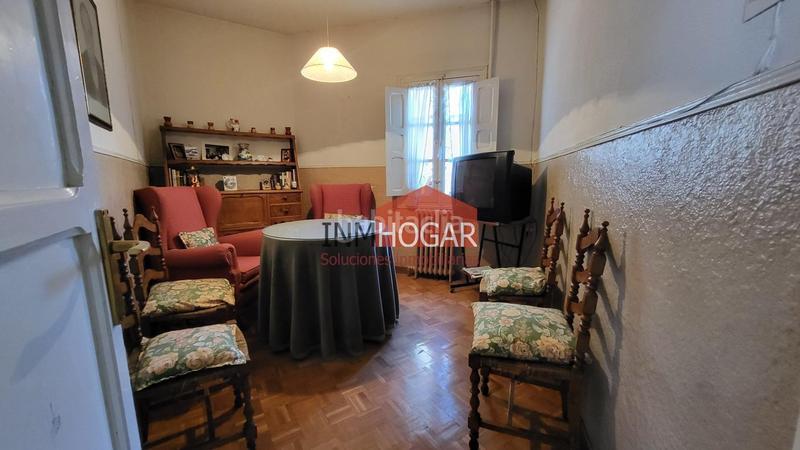 Foto b5971653-1b73-4a1f-b191-ee57fa0cb943. Maison avec chauffage parking dans Centro Ávila