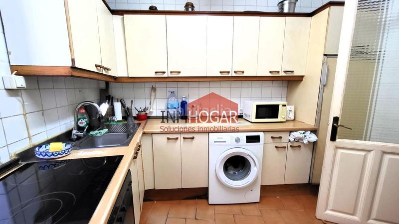 Foto d9581189-dd98-4eb6-8d0a-ed5fc0a53895. Maison avec chauffage parking dans Centro Ávila