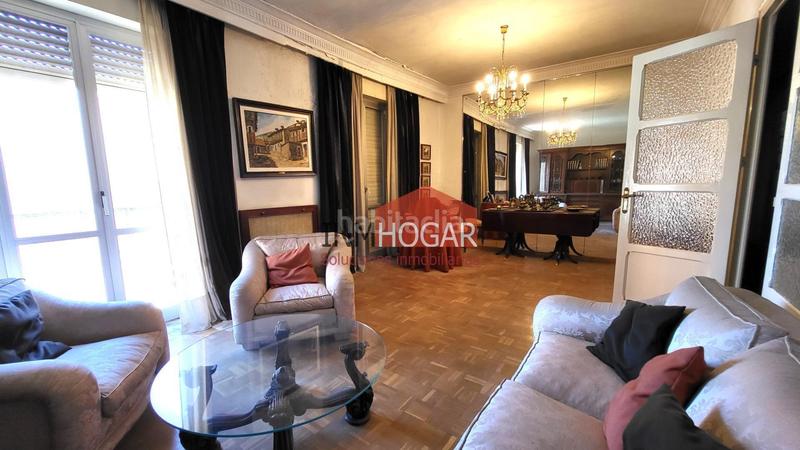 Foto e1a134f0-431f-42e3-8058-08bfd57b5b55. Maison avec chauffage parking dans Centro Ávila