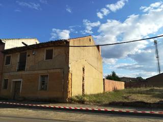 Masia a Osorno la Mayor