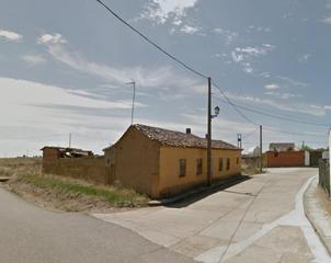 Maison à Población de Arroyo. Disponible a la venta vivienda para reformar completamente en ar