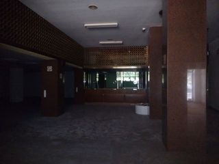 Business premise in Centro