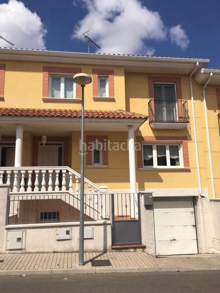 Foto 4148826c-66c2-4f51-ae15-c0a5a1c66de2. Casa adossada amb calefacció a Mojados