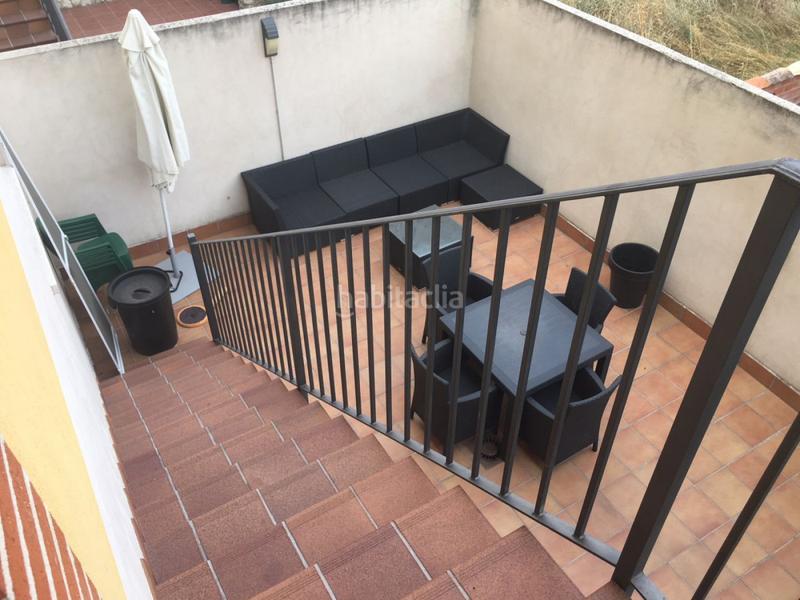 Foto 4d565109-dc8d-4576-b961-49e89c580b2f. Casa adossada amb calefacció a Mojados