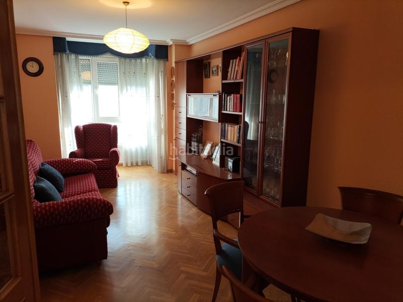 Foto ad431a1e-f99c-4242-a98c-fe3fab4ae02e. Pis amb calefacció aparcament a Centro Palencia