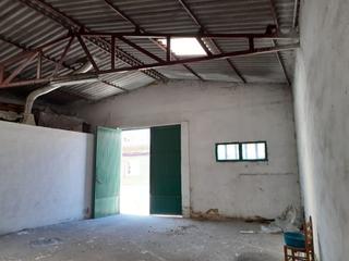 Industrial building in El Cristo
