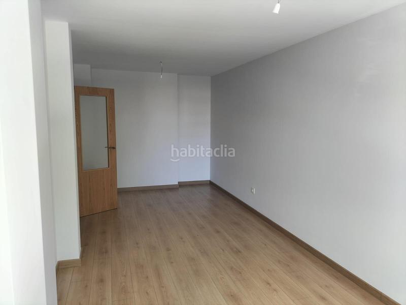 Foto d6a64659-a93c-4a1d-a610-fcb5345b3e88. Appartamento con riscaldamento parcheggio in El Cristo Palencia
