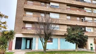 Locale commerciale in Venta de Baños. Disponible local en primero de junio en venta de baños