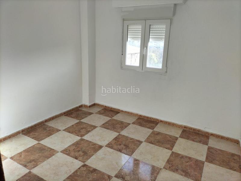 Foto a8be8a84-230d-420d-931c-ef9fd3ab4ba1. Pis a Pan y Guindas Palencia