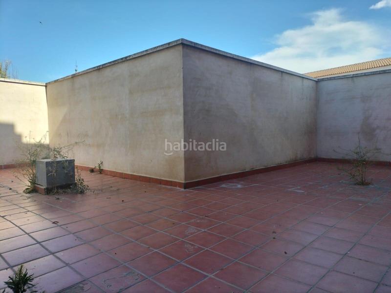 Foto 1f281458-8ab5-454d-95a7-a93128d44cc7. Edifici a Olmedo