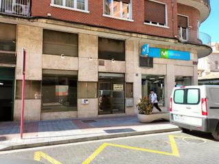 Location Local commercial à Centro. Disponible en alquiler local en palencia