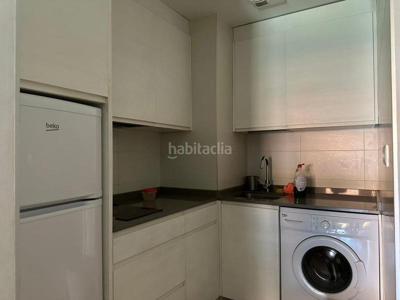 Foto 15eca780-8c4e-4b5f-ac03-9b3ae20994de. Alquiler piso moncasa alquila piso en plaza de la rinconada en Valladolid