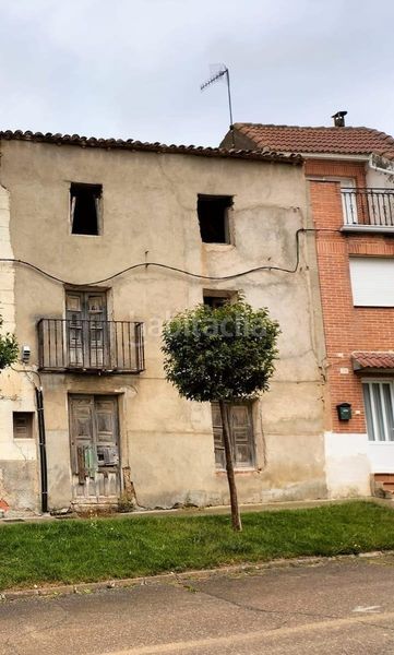 Foto 03781785-cdb0-412a-b94d-1dab7e7d12e0. Casa a Baltanás