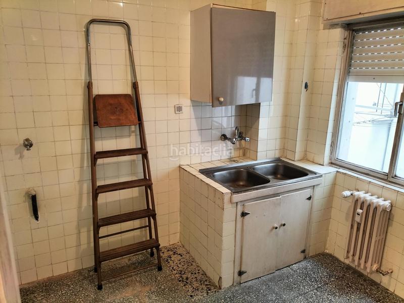 Foto 12dd42bc-2a7c-408f-adea-da1caddd4938. Piso se vende estupendo piso para reformar Centro en Palencia