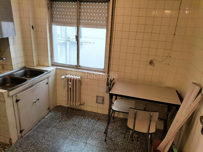 Foto e30dead9-3a61-436f-b200-e6e3b5bc62ba. Piso se vende estupendo piso para reformar Centro en Palencia