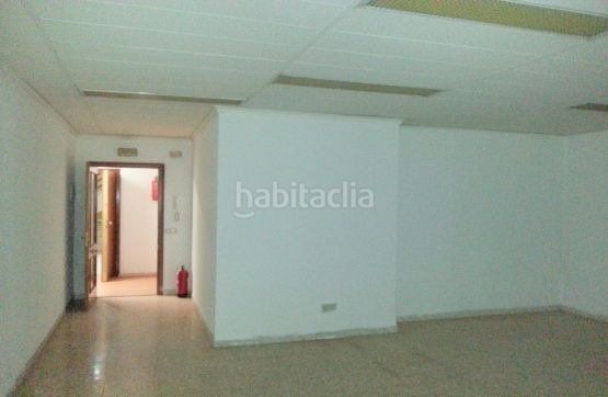 Foto 2df66ea1-ab28-495e-8390-f4a841f4f340. Rent office space in Centro Palencia