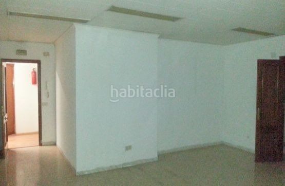 Foto d8403305-72f4-4119-bc51-90d42350c238. Rent office space in Centro Palencia