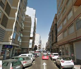 Local Comercial a Campo de la Juventud