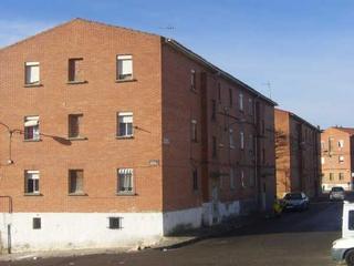 Pis en El Cristo. Disponible a la venta vivienda para reformar en palencia
