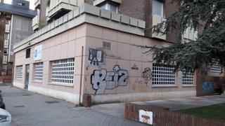 Lloguer Local Comercial a Huerta del Rey. Impresionante local frente a la escuela municipal de música