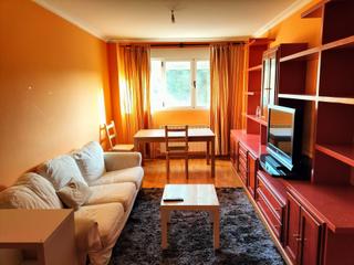 Lloguer Pis  Avenida avenida de viñalta. Disponible en alquiler vivienda en palencia