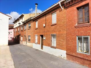 Mas  Calle correderas. Disponible a la venta casa para reformar en herrera de pisuerga