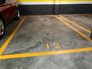 Location Parking voiture à Villa de Prado. Alquiler de plaza de garaje en villa del prado