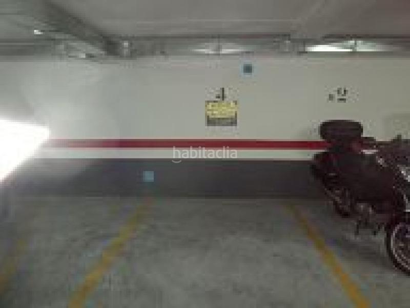 Foto f76c0157-419d-4f2e-9e74-9912c4c13e83. Parking coche en Caño Argales Valladolid