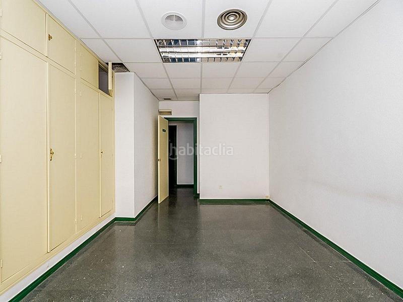 Foto 818505bc-67af-4623-b43d-91a14c24d914. Rent business premise in Caño Argales Valladolid