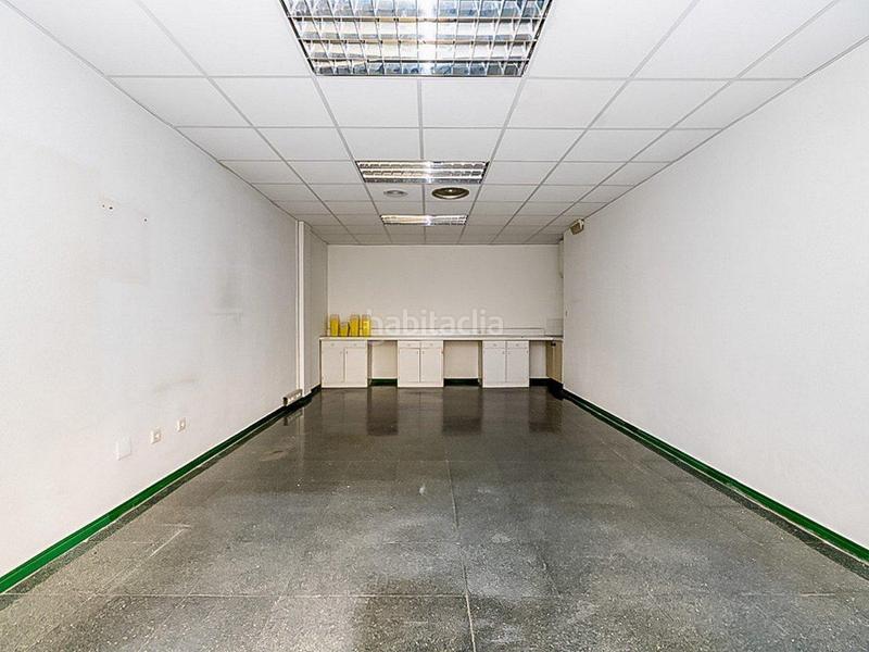 Foto c596b457-c71c-4fc6-acb8-e59e614fd91e. Rent business premise in Caño Argales Valladolid