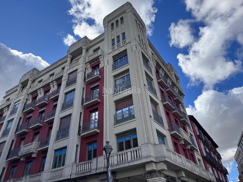Foto ae6a4dd6-a0bd-4df9-a6db-a93597de9f32. Etagenwohnung mit heizung in Centro Valladolid