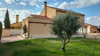 Chalet en Renedo de Esgueva