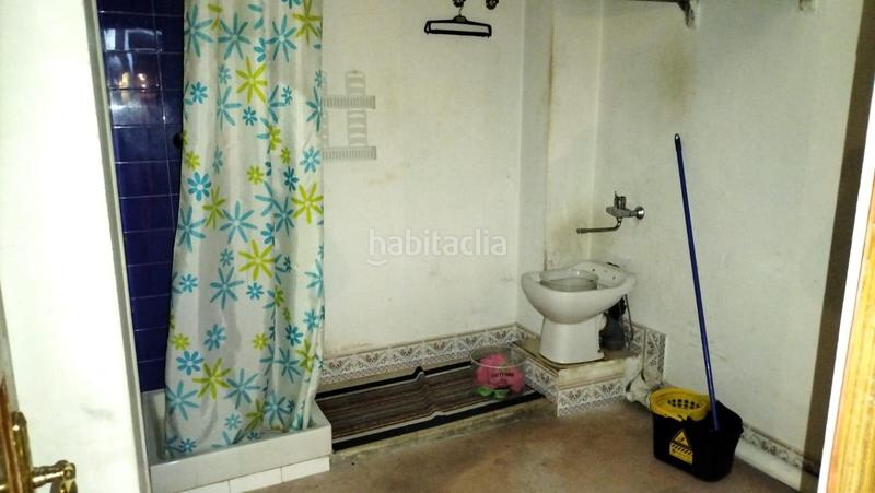 Foto 0ae0fc7b-52af-4e54-b02a-cdaf8be338c5. Lloguer local comercial a San Antonio Palencia