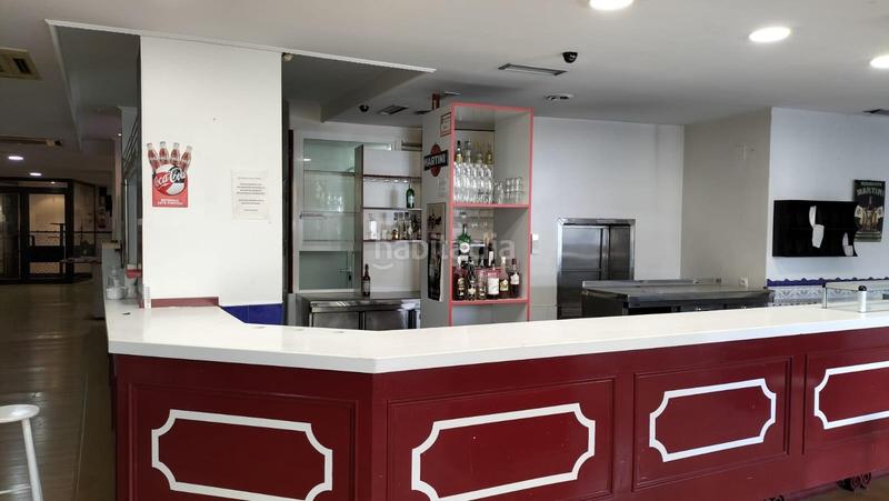 Foto 4bb90922-0a4b-4ad5-833a-cbd7370d5daa. Lloguer local comercial a San Antonio Palencia