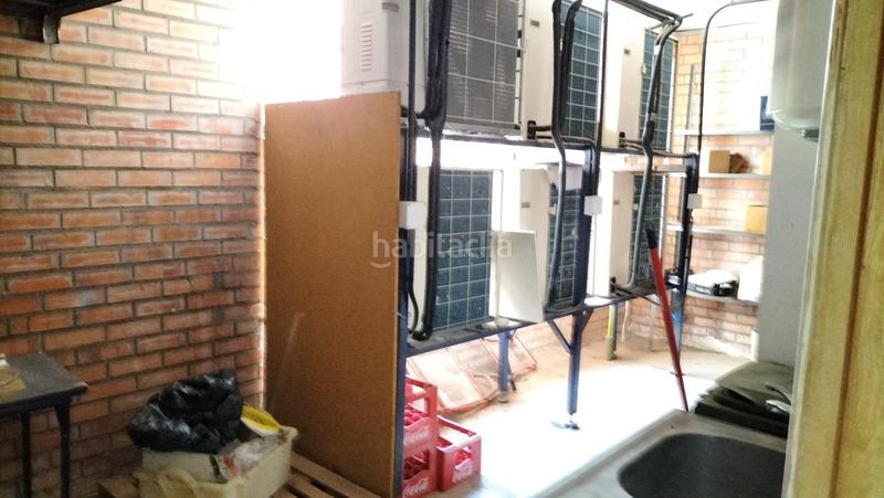 Foto 637055f5-bcc0-455f-af19-73de8ba64569. Lloguer local comercial a San Antonio Palencia