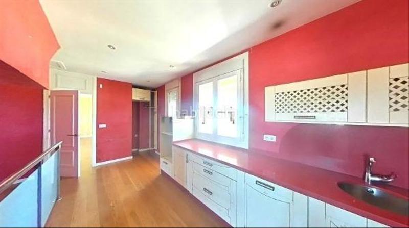 Foto 6200045b-a02b-4be3-a892-53511eed8608. Chalet con parcheggio piscina in Simancas