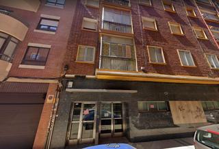 Local commercial à La Rubia. A la venta local comercial en buena zona de la rubia