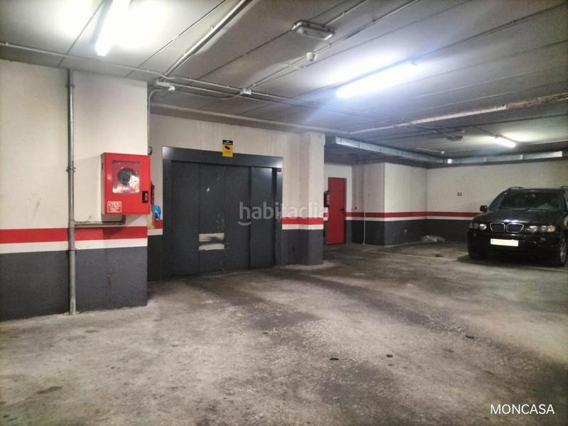 Foto 728f0533-bdea-4ac5-9e32-281f5d90c34c. Parking coche moncasa vende plaza de garaje en el Centro en Valladolid