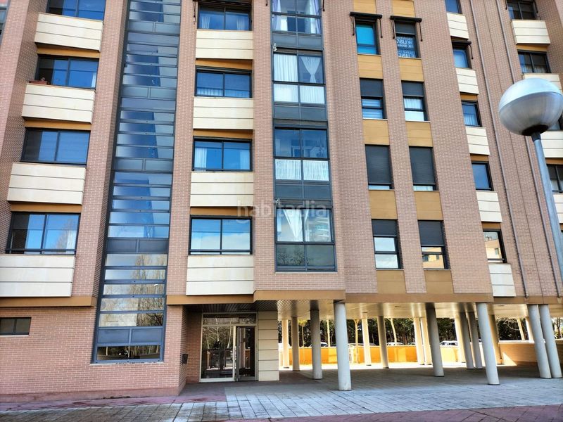 Foto 0db8b973-e433-4d80-8c3a-f7360fd47a11. Aparcament cotxe a Hospital Nuevo Valladolid