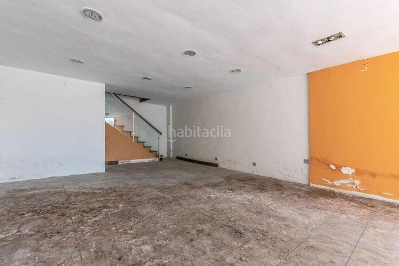 Foto cd82a5e1-0be9-4d9f-8d4e-7a17123d75e8. Locale commerciale in Plaza de Toros Valladolid