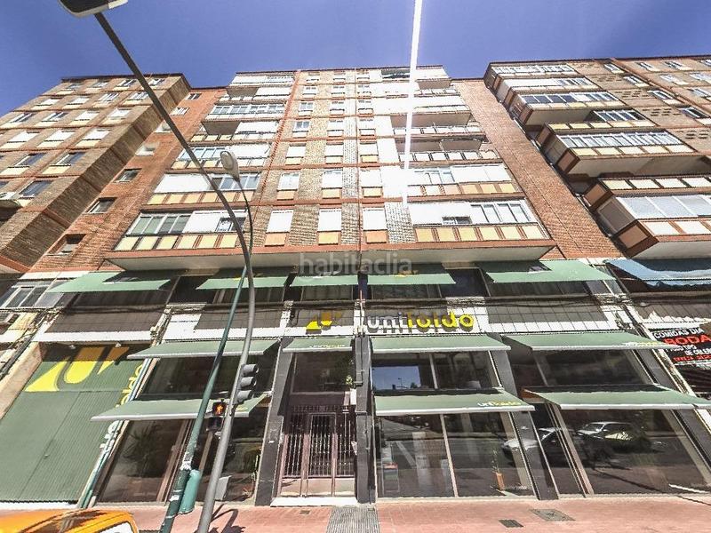 Foto dbb698e3-c1fc-44e8-8461-a6c9ff2fa0c1. Locale commerciale in Plaza de Toros Valladolid